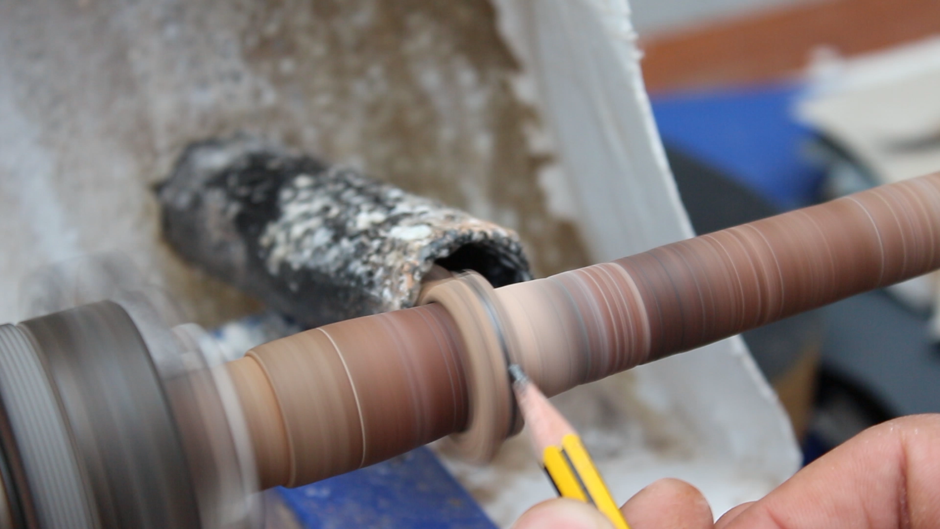 Making a dinosaur bone ring 5.bmp