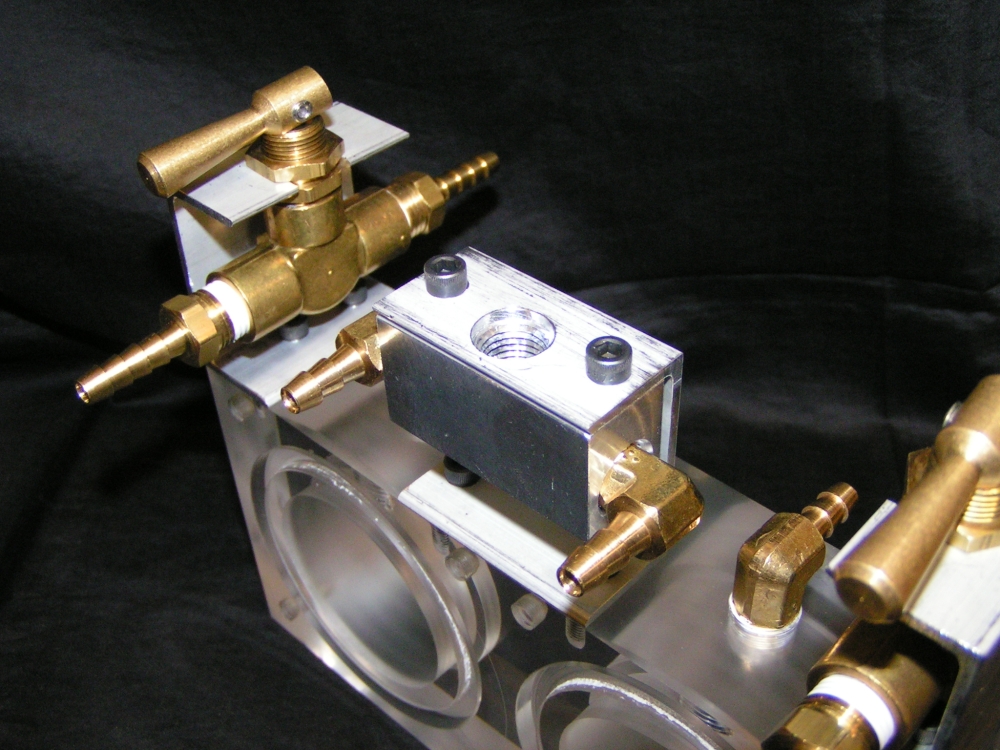 Manifold 2.JPG