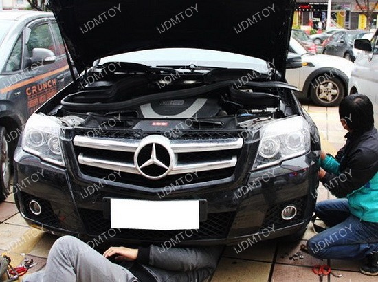 Mercedes-Benz-GLK-LED-DRL-01.jpg