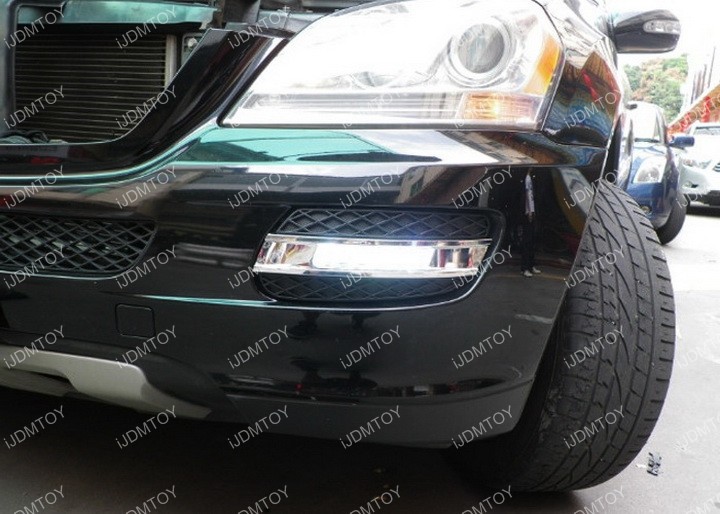 Mercedes-Benz-Install-LED-DRL-05.jpg