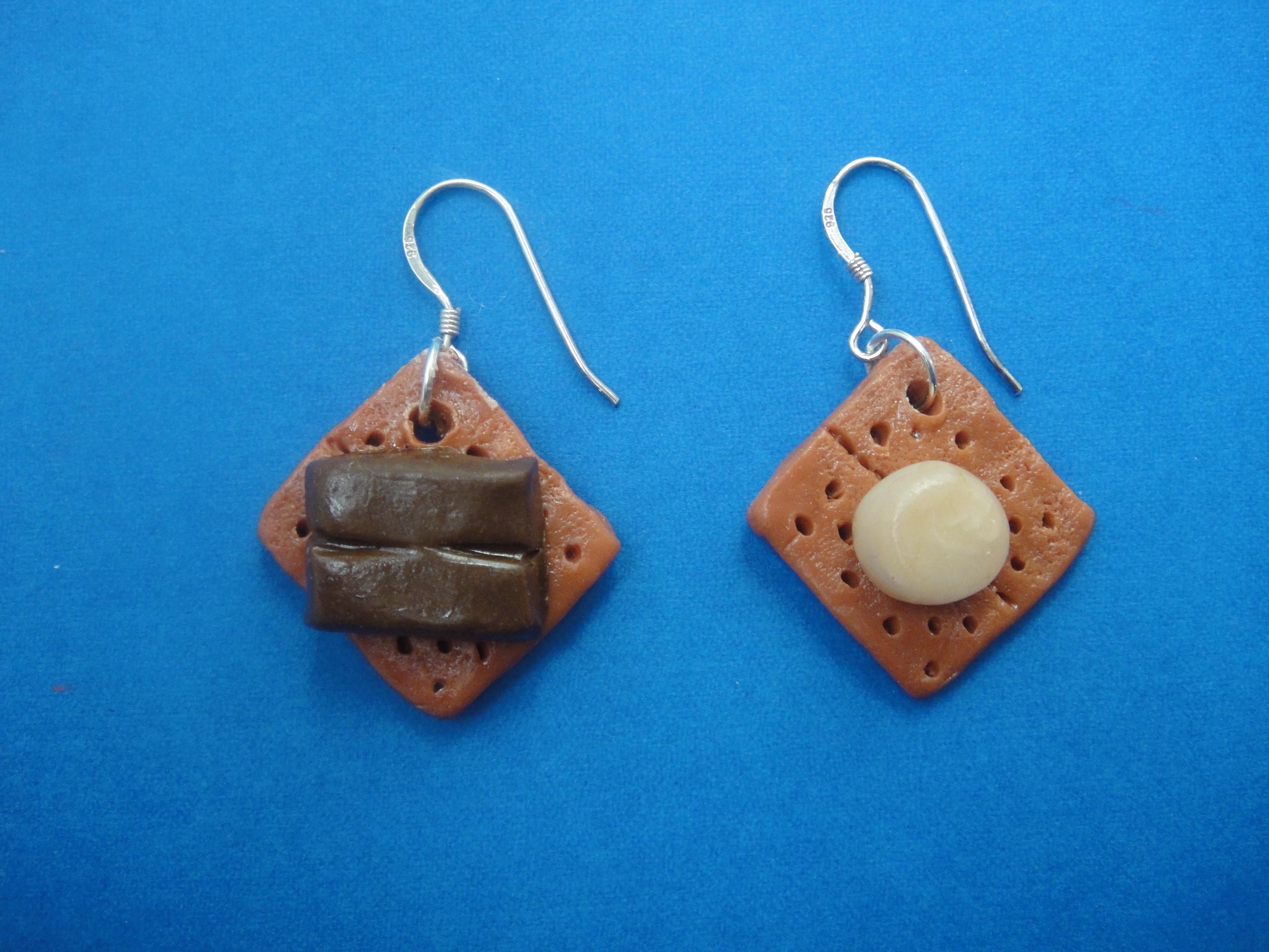 Mini S'mores Earrings - 22.jpg