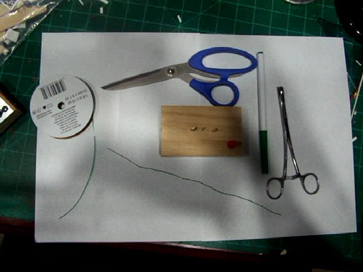 Mini-bow-making overhead fixed (4).Movie_Snapshot.jpg