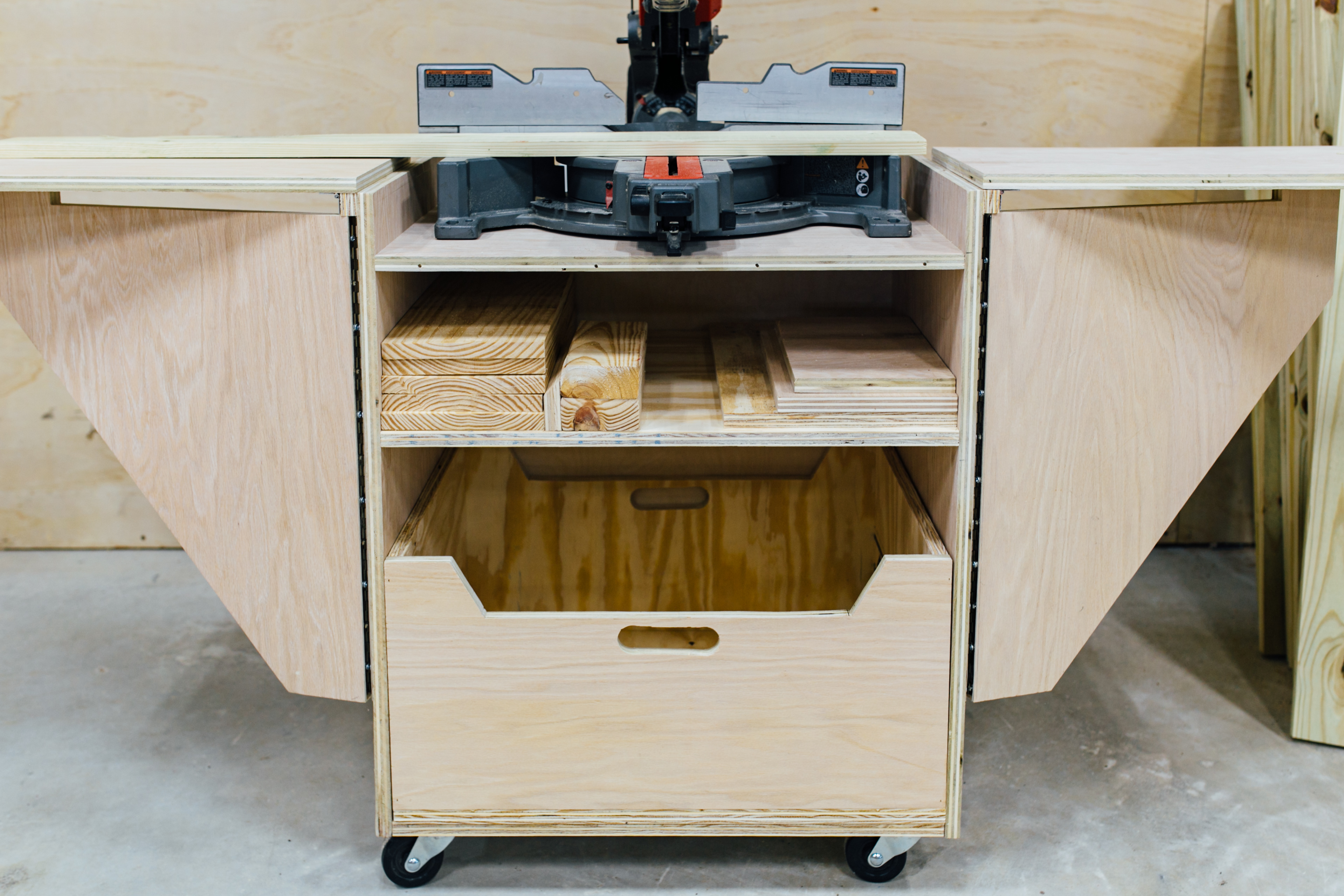 Miter Saw Stand -6.jpg