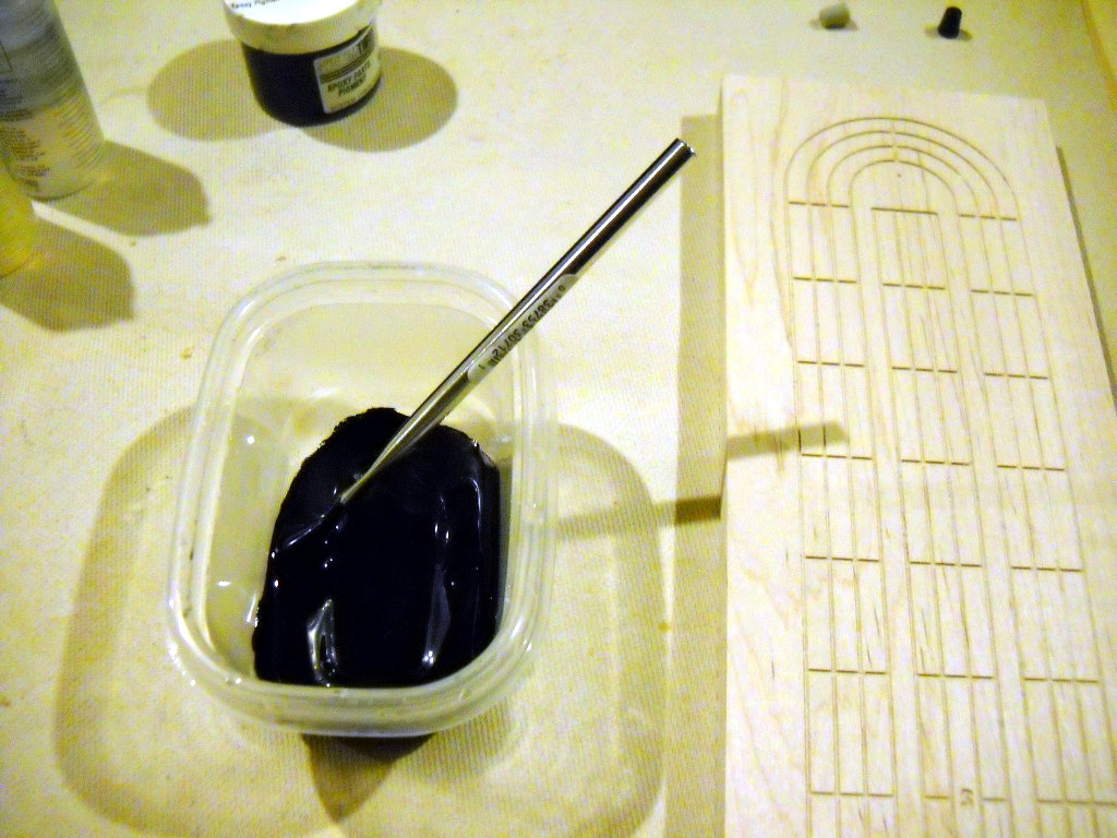 Mix_Epoxy_with_Black_epoxy_resin.JPG