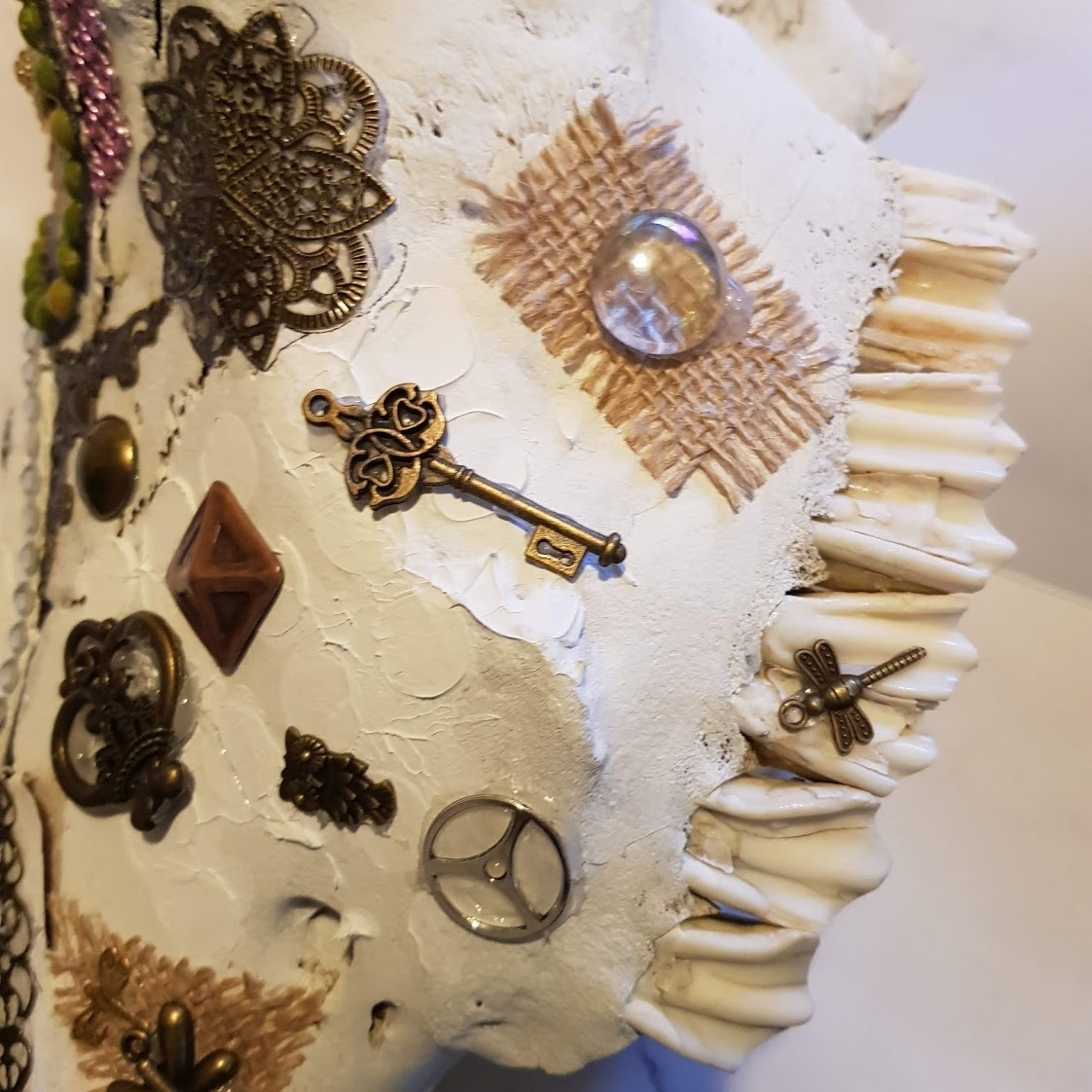Mixed media cow skull (13).jpg