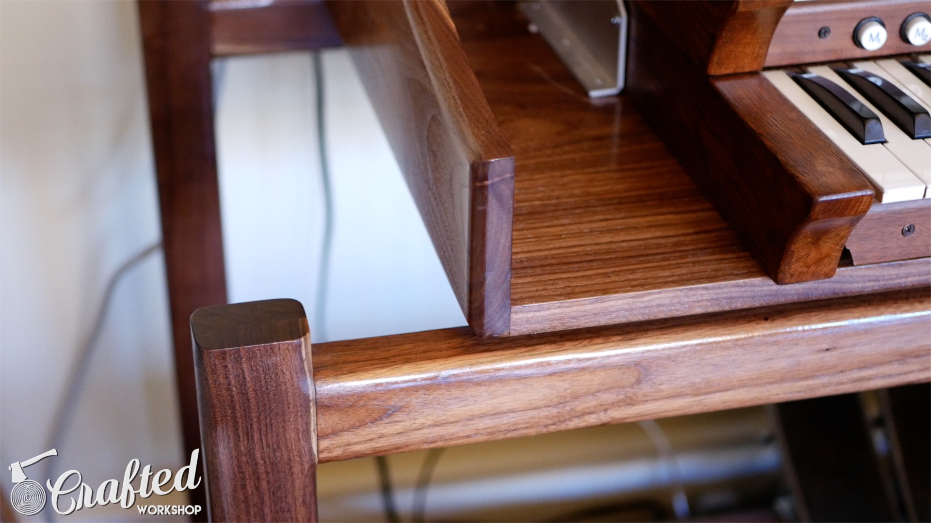 Modern Secretary Desk Organ Cabinet 28.jpg