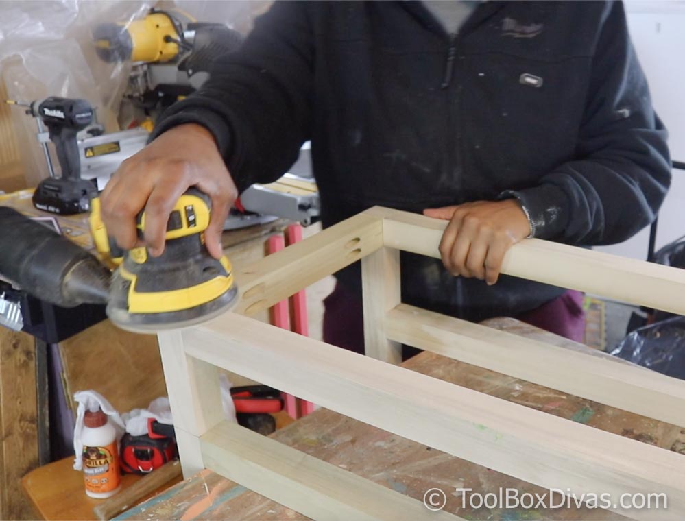 Modern-Wooden-bench-with-Woven-Fabric-Seat-Toolbox-Divas-2-of-111.jpg