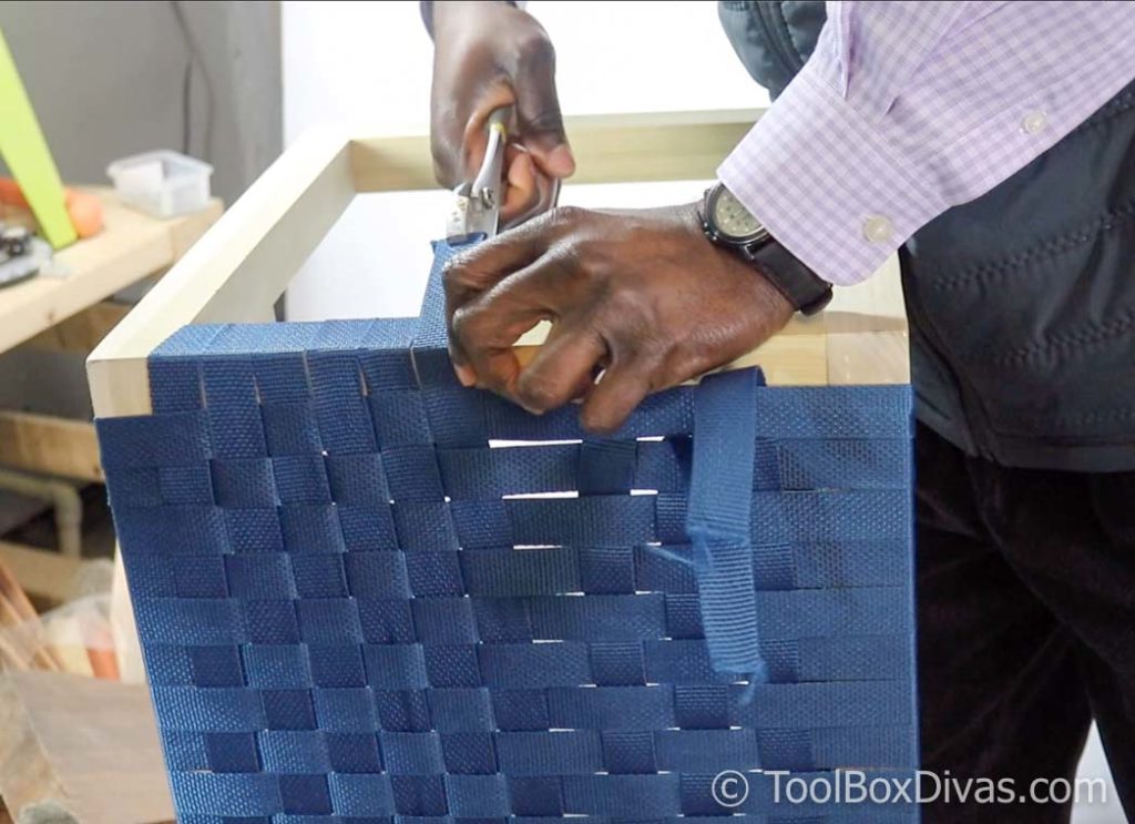 Modern-Wooden-bench-with-Woven-Fabric-Seat-Toolbox-Divas-54-of-111-1024x743.jpg
