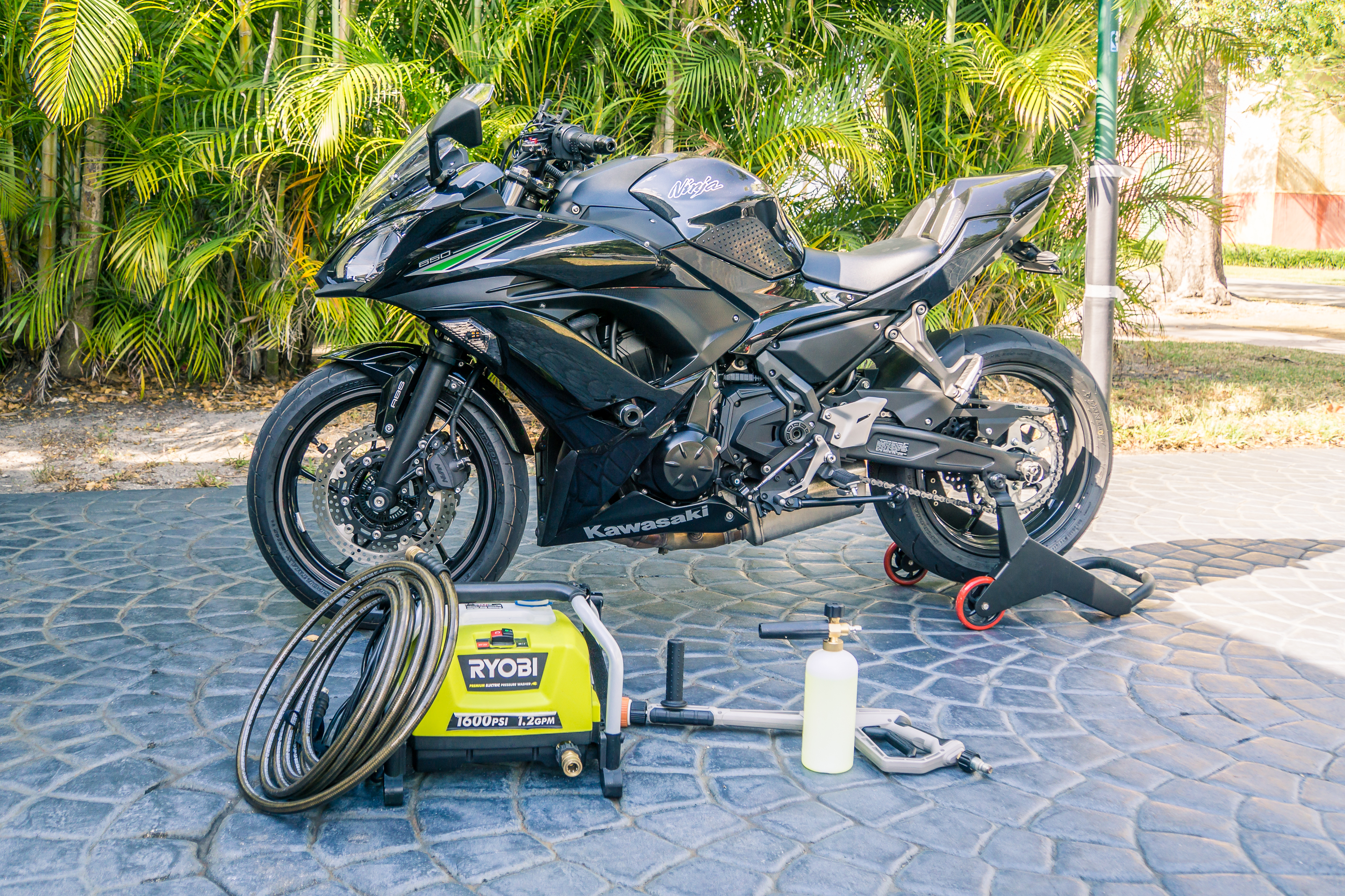 Motorcycle Chain Cleaning &amp; Lubrication (16 of 19).jpg