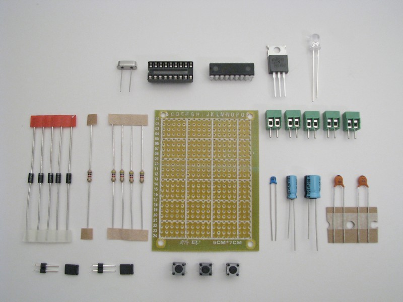 Multimeter_Clock_Kit_Components_7887.JPG