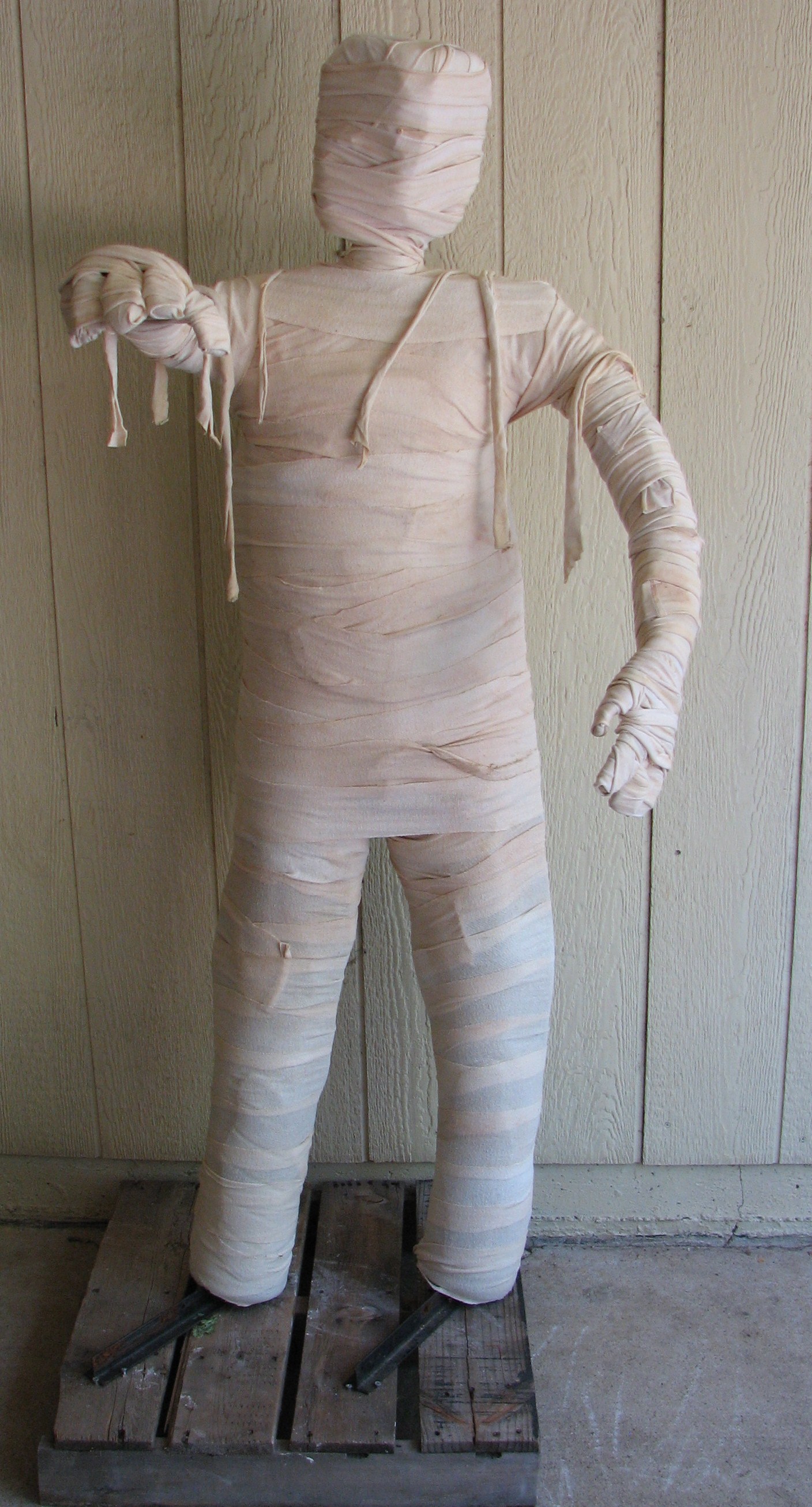 Mummy Final (8).JPG