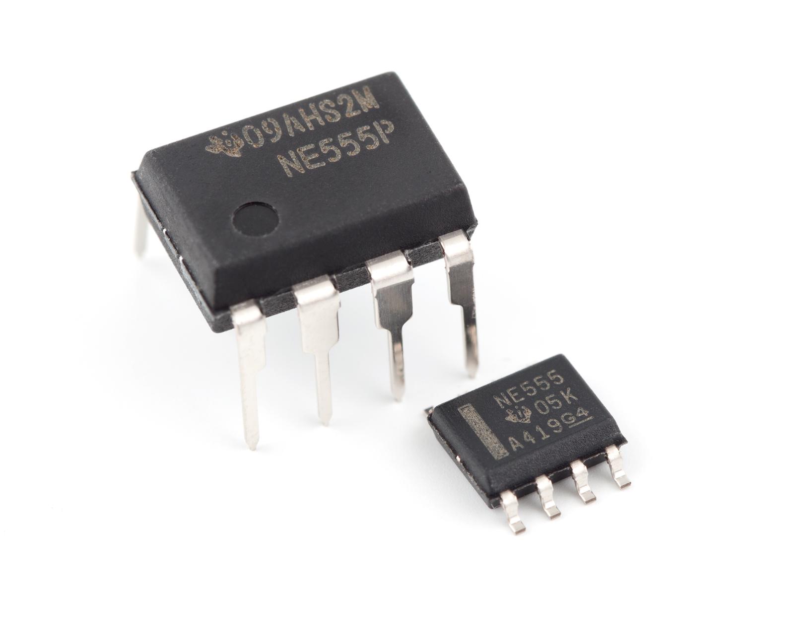 NE555_DIP_&amp;_SOIC.jpg