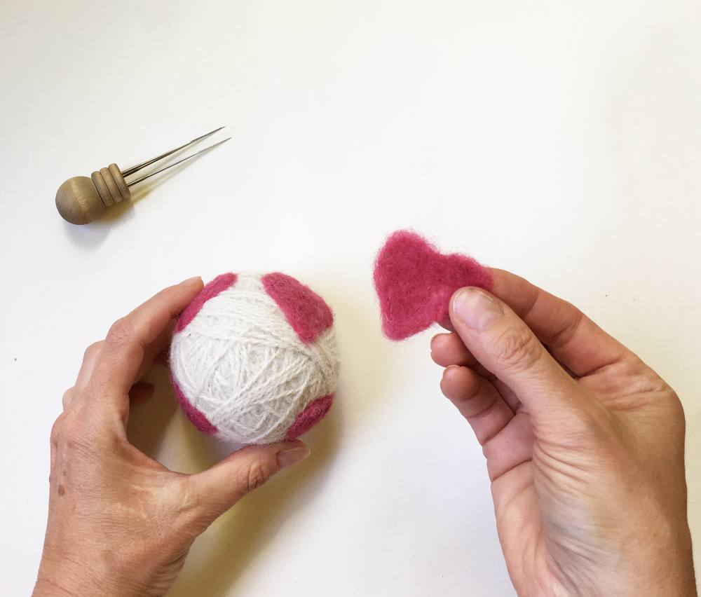 Needle Felted Dryer Ball 1000.jpg