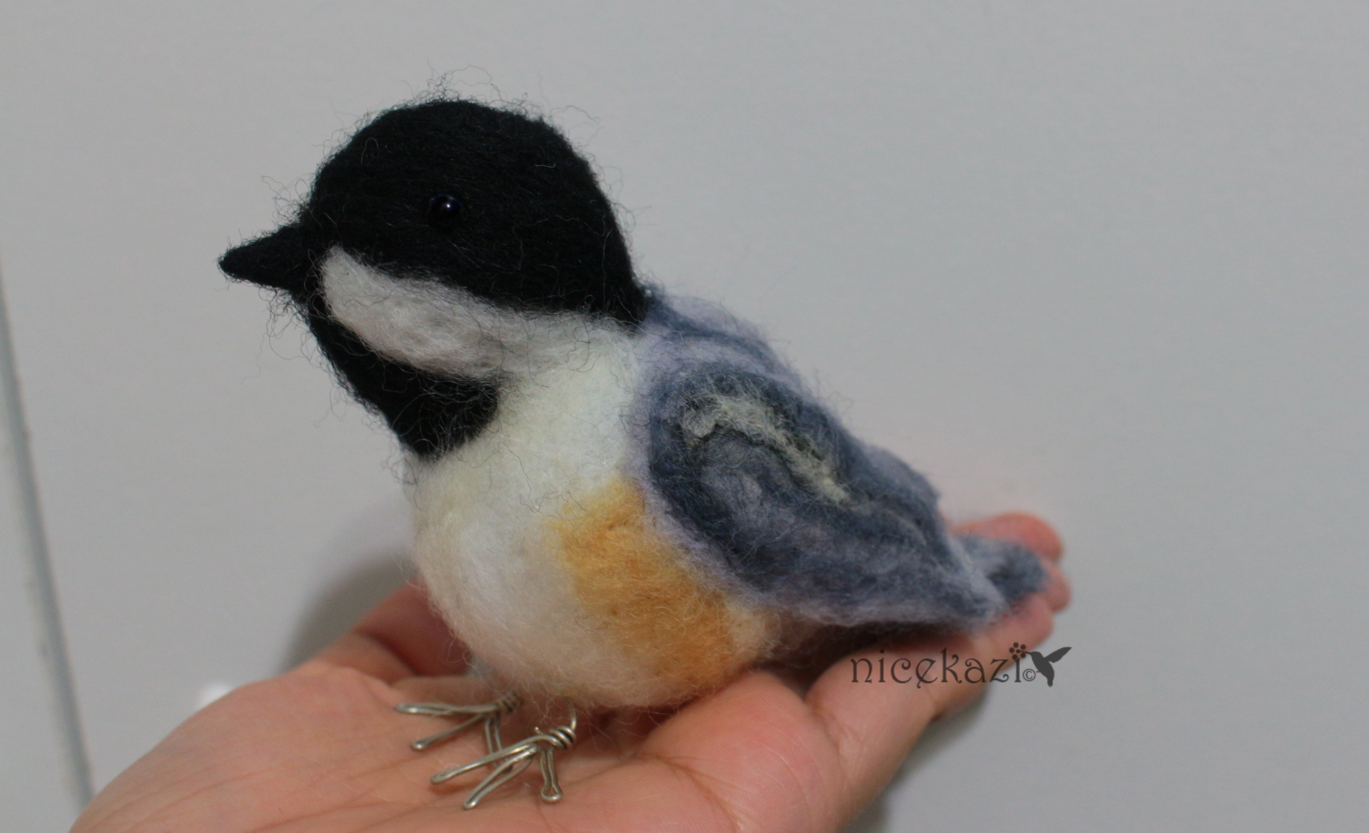 Needle felting bird01.jpg