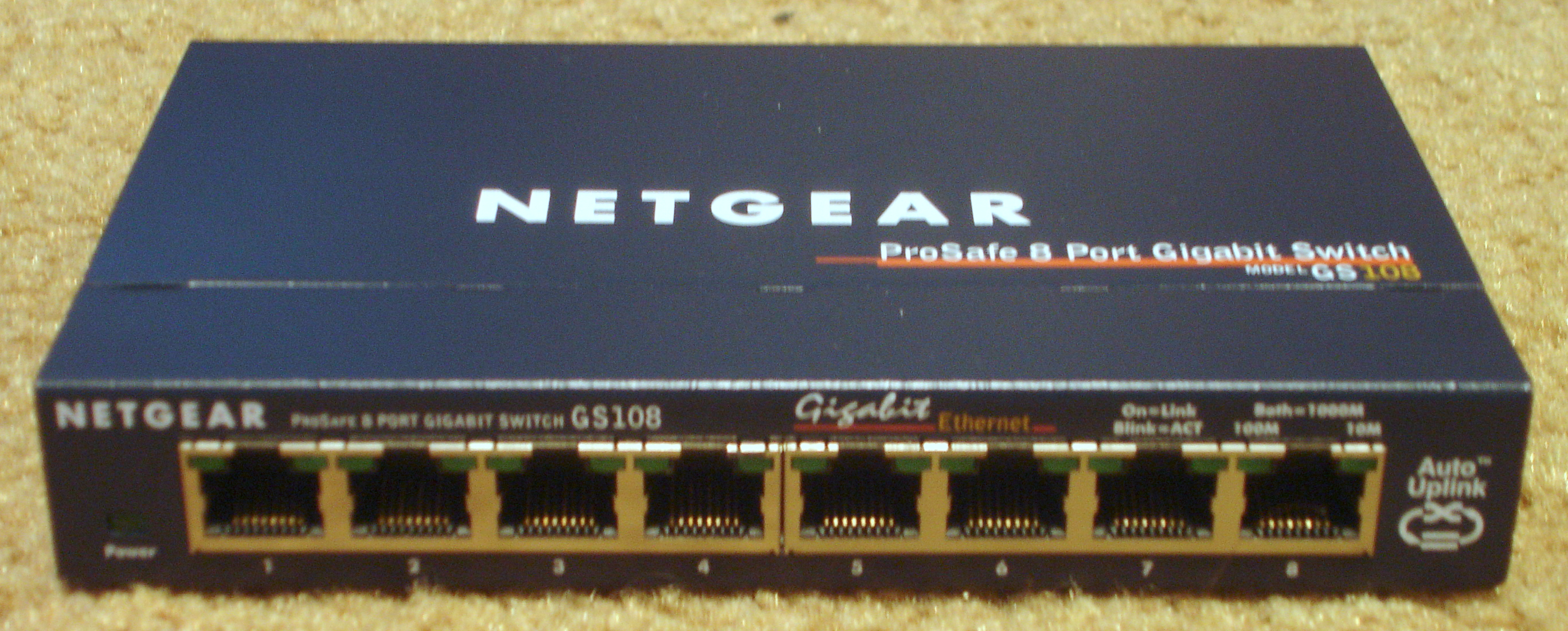 Netgear_ProSafe_8_Port_Gigabit_Switch_GS108_front.jpeg