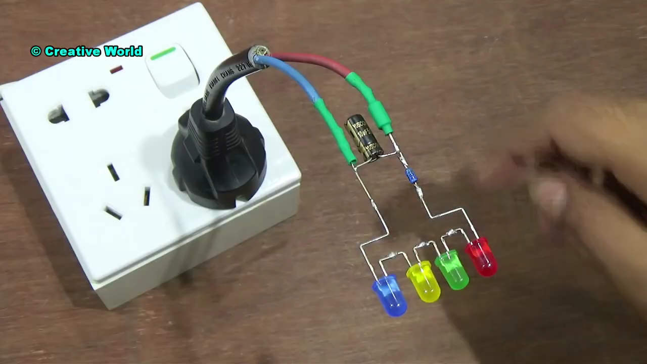 New - Top 2 Electronics Project Using Transistor &amp; Diac __ JLCPCB.mp4_000102400.png