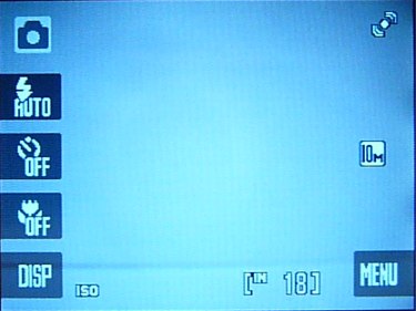 Nikon-S230-screen-auto.jpg