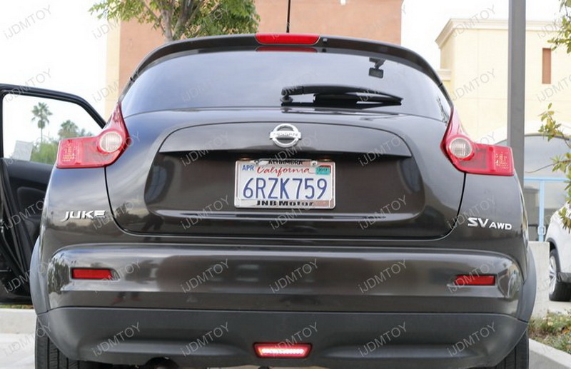 Nissan-Juke-LED-Rear-Fog-Light-Installation-15.jpg