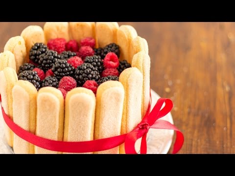 No Bake Mixed Berry Charlotte Cake Recipe | HappyFoods