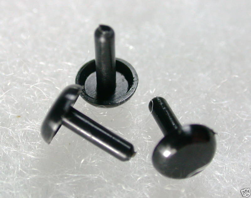 Nylon Snap Rivet Insert.JPG