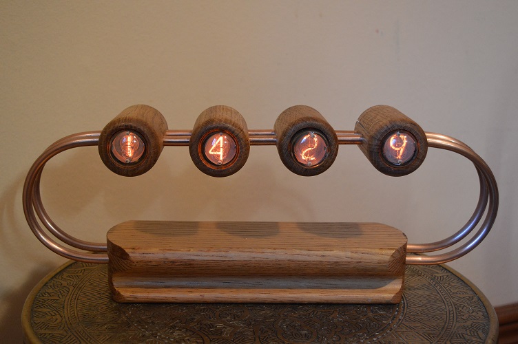 Oak Clock 02.jpg