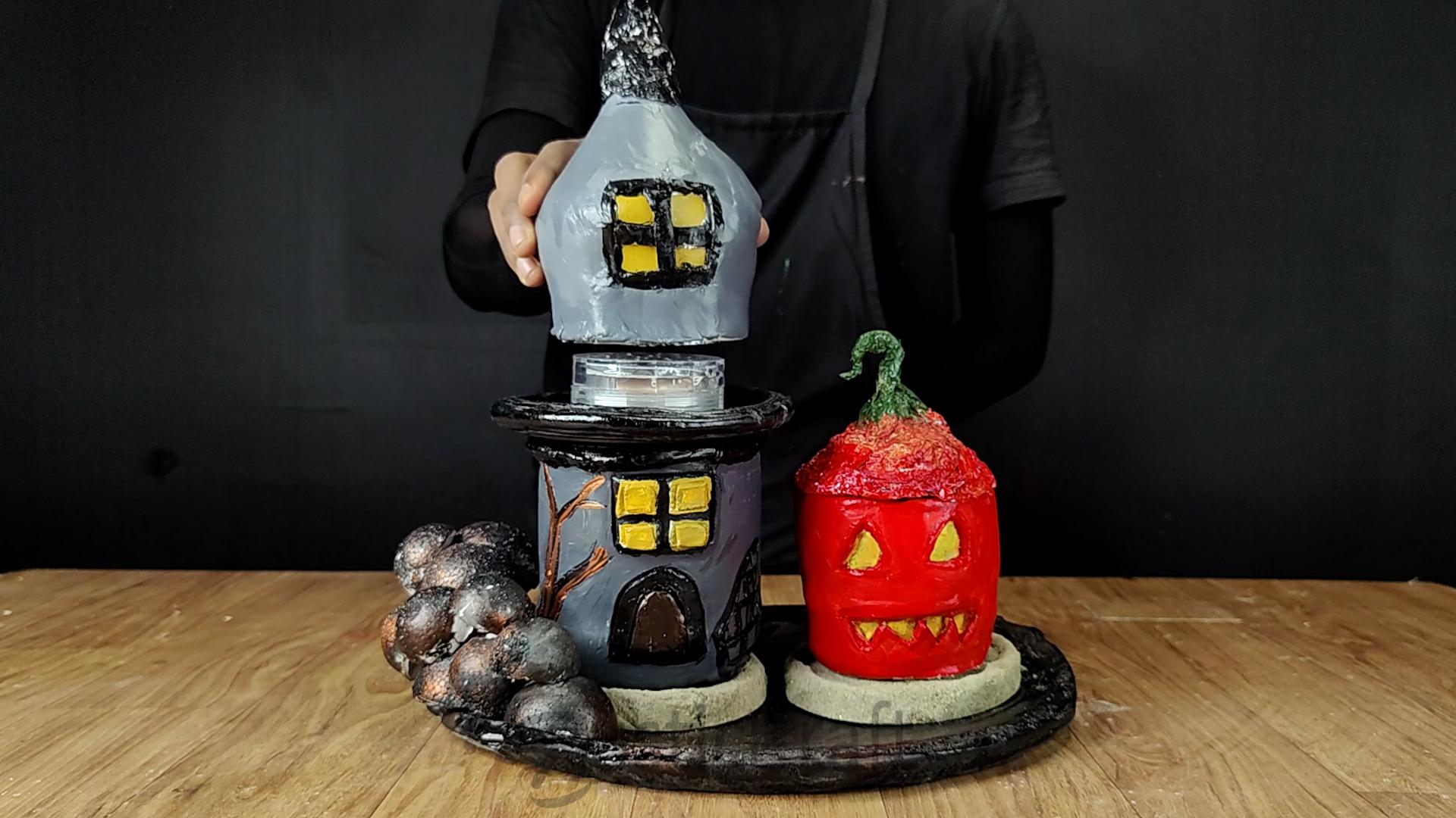 Oct_22_Hallowen Lamp_Subham_YT.00_05_09_40.Still055.jpg
