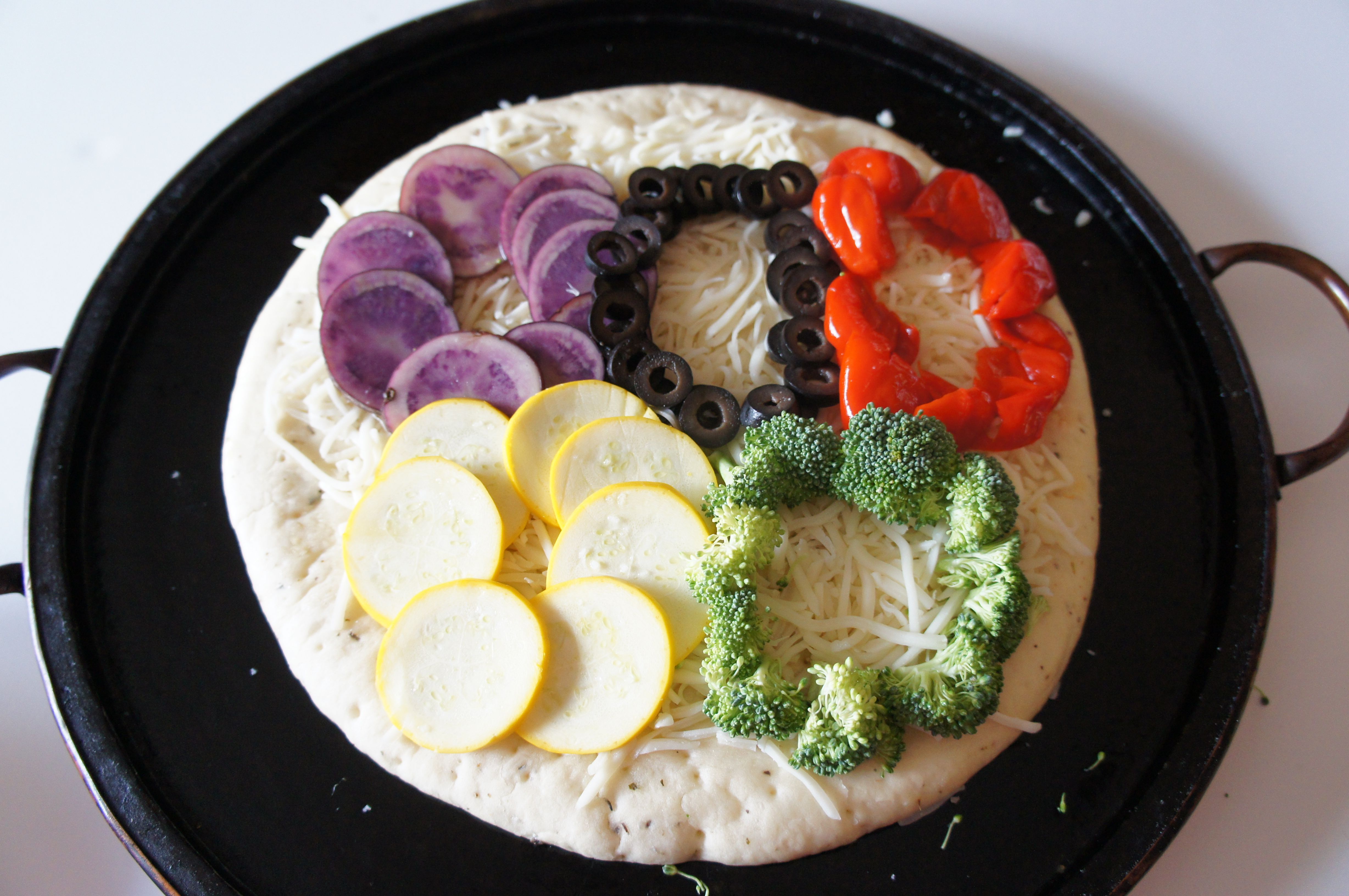 Olympic Rings Pizza - 12.jpg