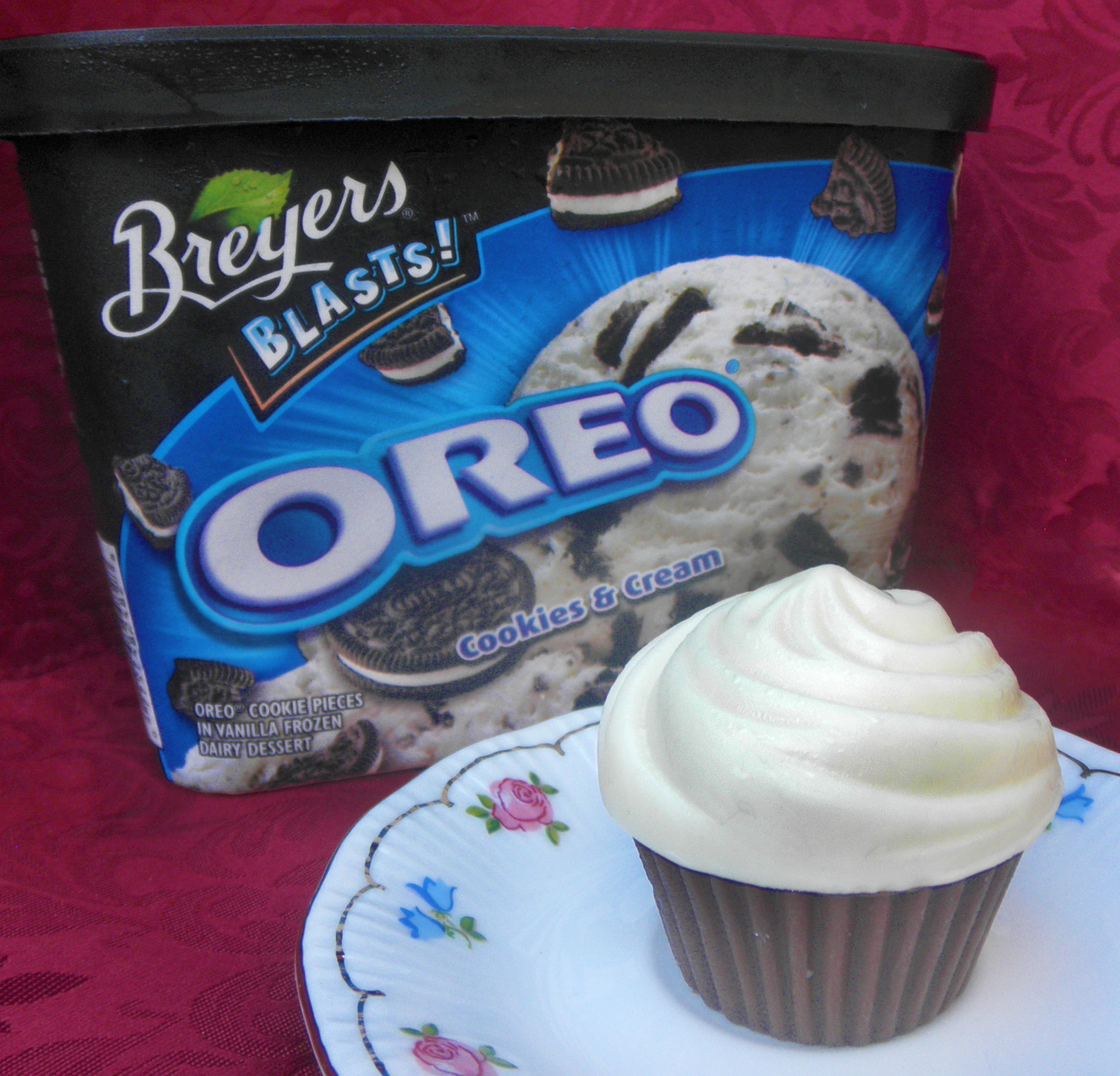 OreoIceCreamCupcakeBites.jpg