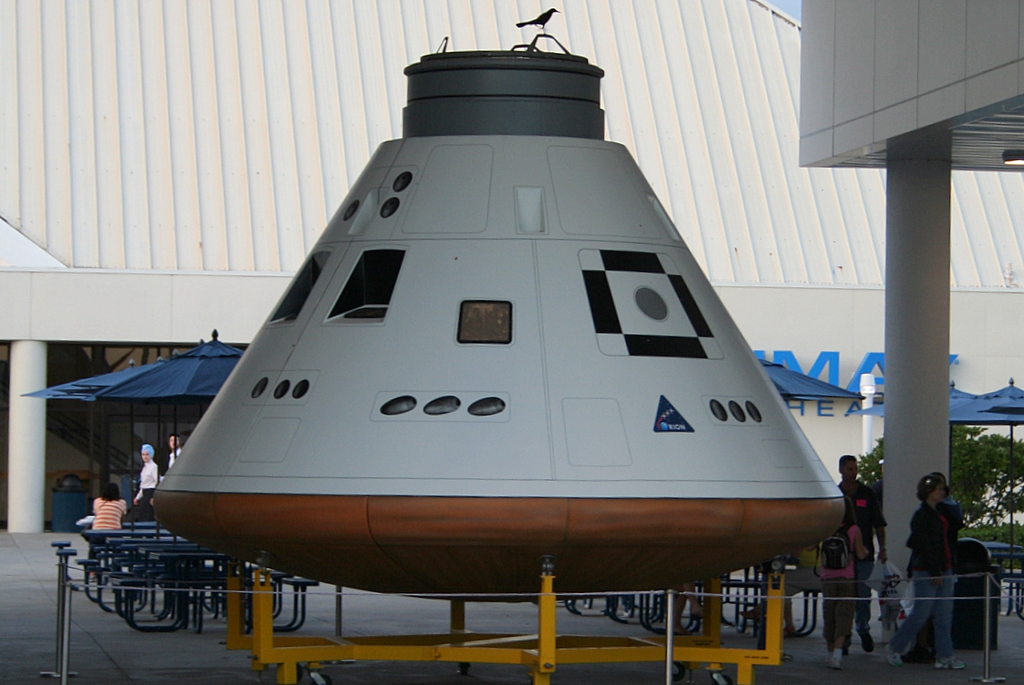 Orion_capsule_at_KSC.JPG