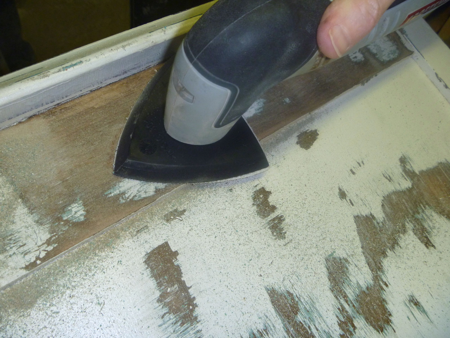 P1020835 sanding.jpg