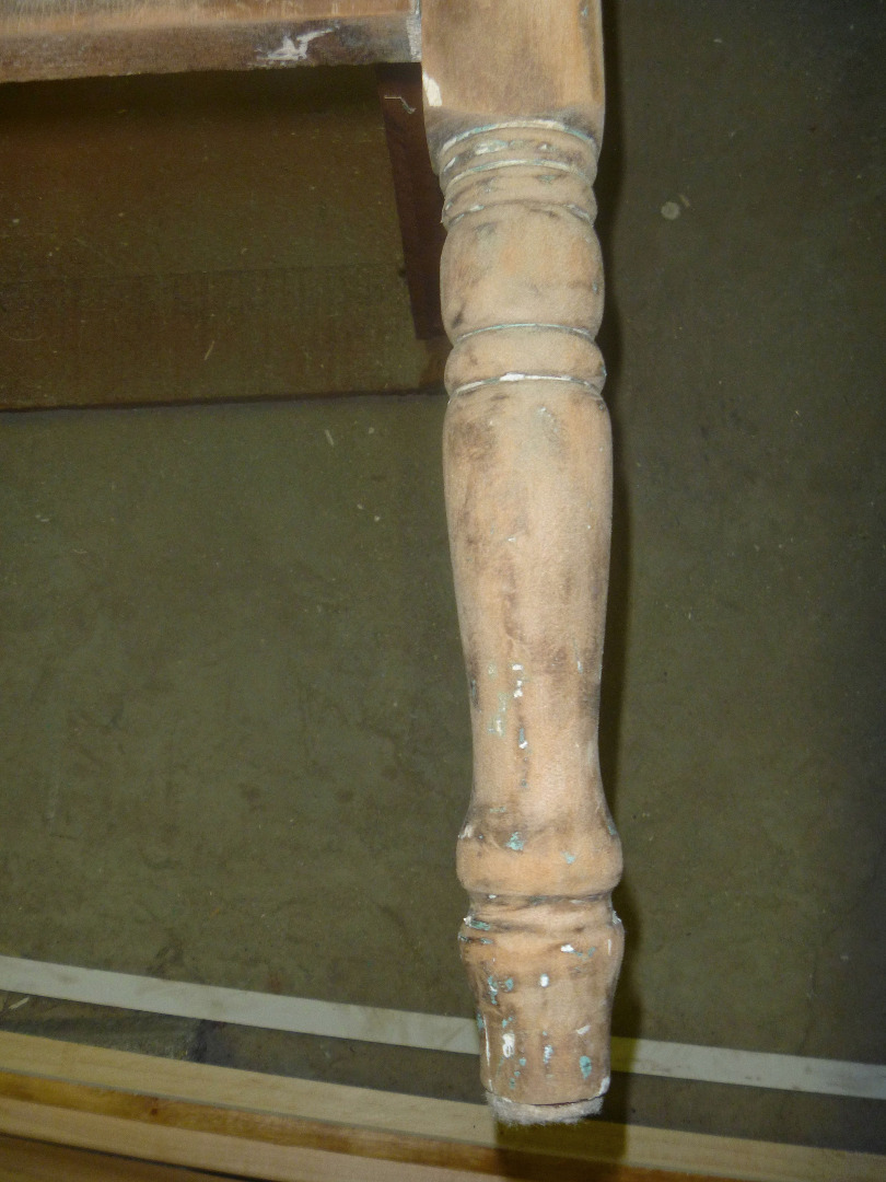 P1020839 sanded Leg.jpg