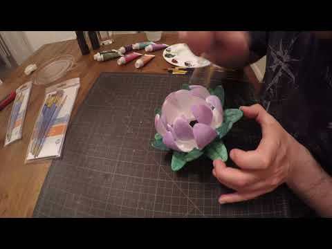 Painting lotus flower lamp