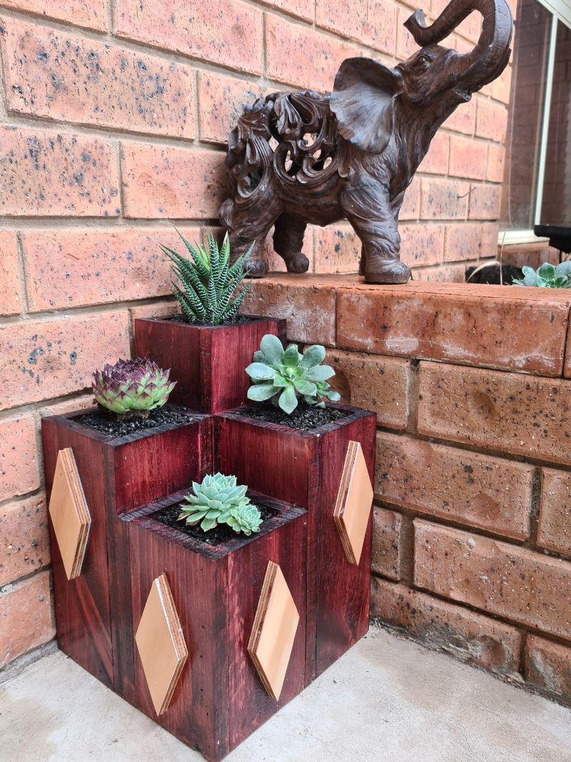 Pallet wood planter (28).jpg