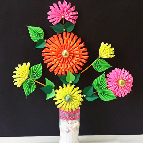 Paper-Dahlia-Flower-Home-Decor-DIY-Craft-stylenrichDIY.jpg