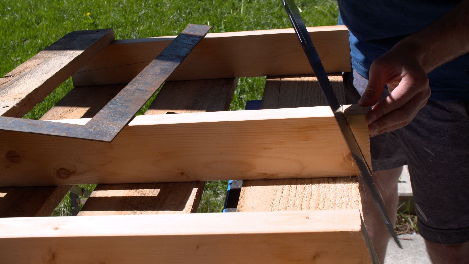 Patio Seat DIY15.jpg