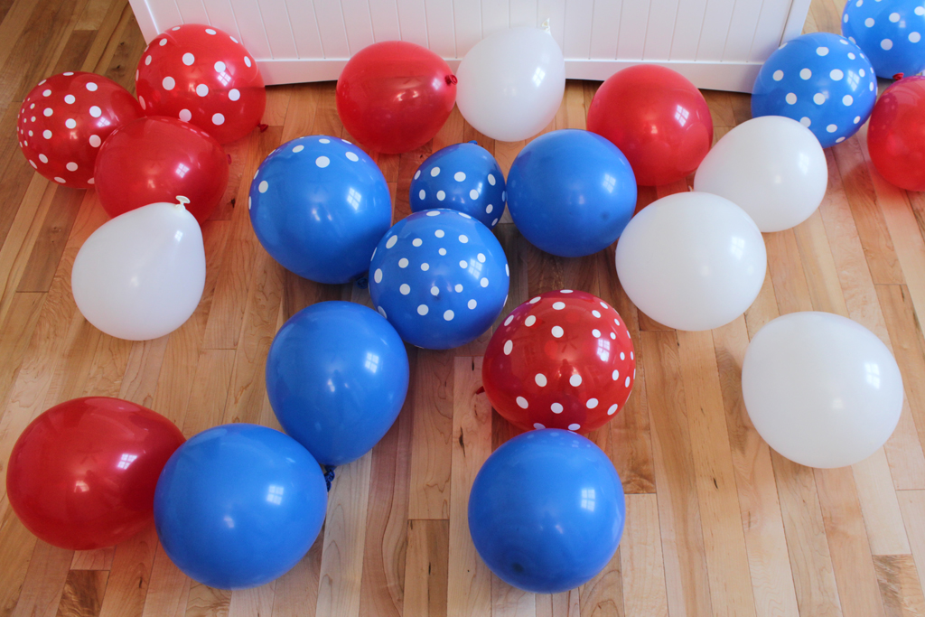 Patriotic-Emoji-Party-Balloon-Arch-2-balloons.jpg