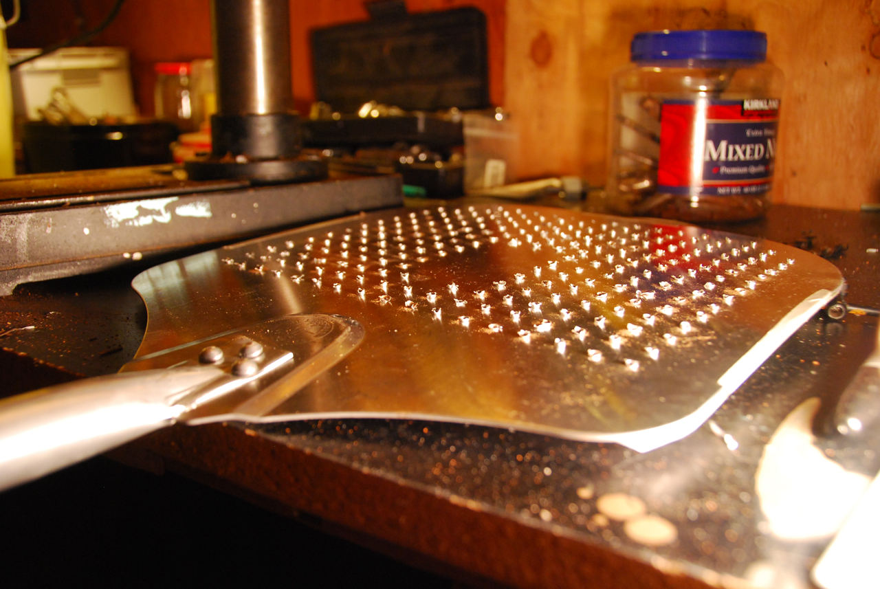 Perforated-Pizza-Peel08.jpg