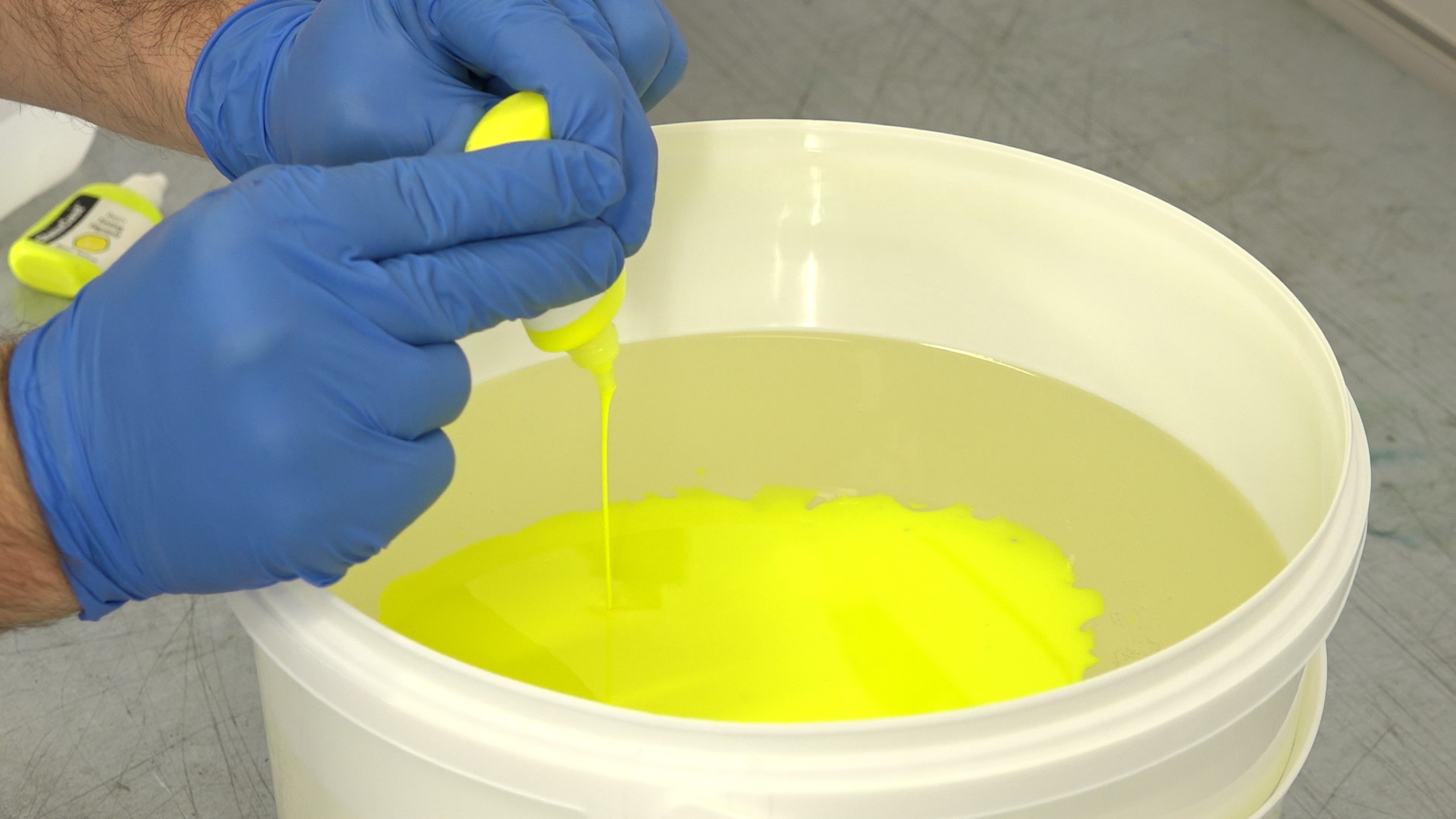 Pigment into Resin.jpg