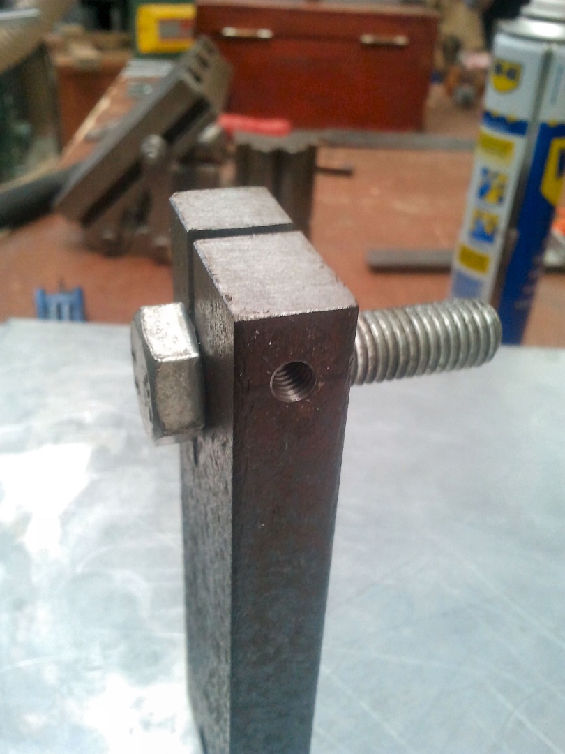 Pivot clamp.jpg