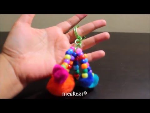 Pom pom keychain DIY