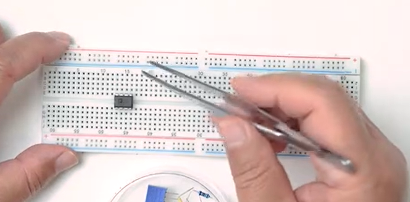 Prepare your breadboard and components.png