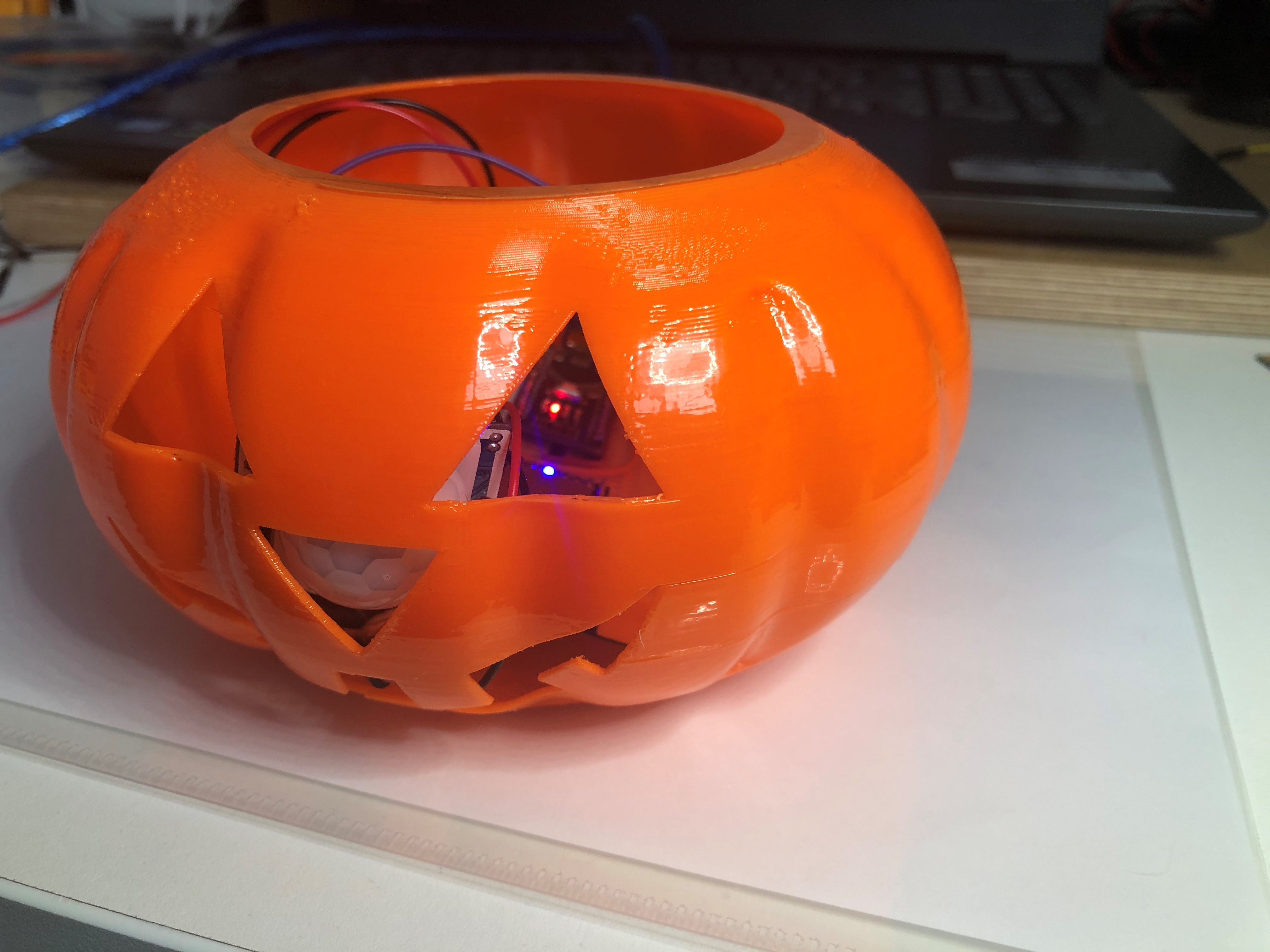 Printed Pumpkin with Electronics Powered.png