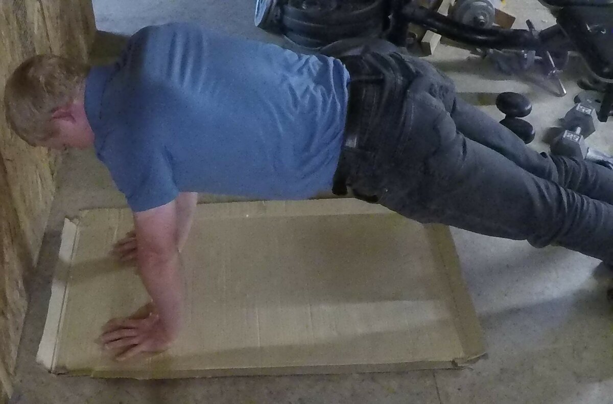 Pushup Narrow2.jpeg