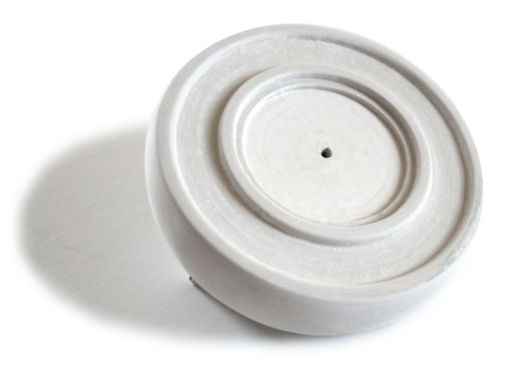 Putting-on-filler--sanding6.jpg