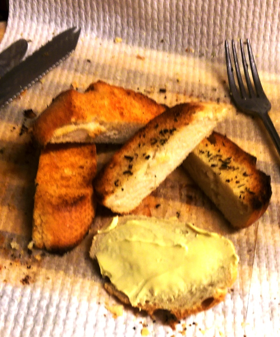 Quick &amp; Easy way - Preperation baguette toasted cut.jpg