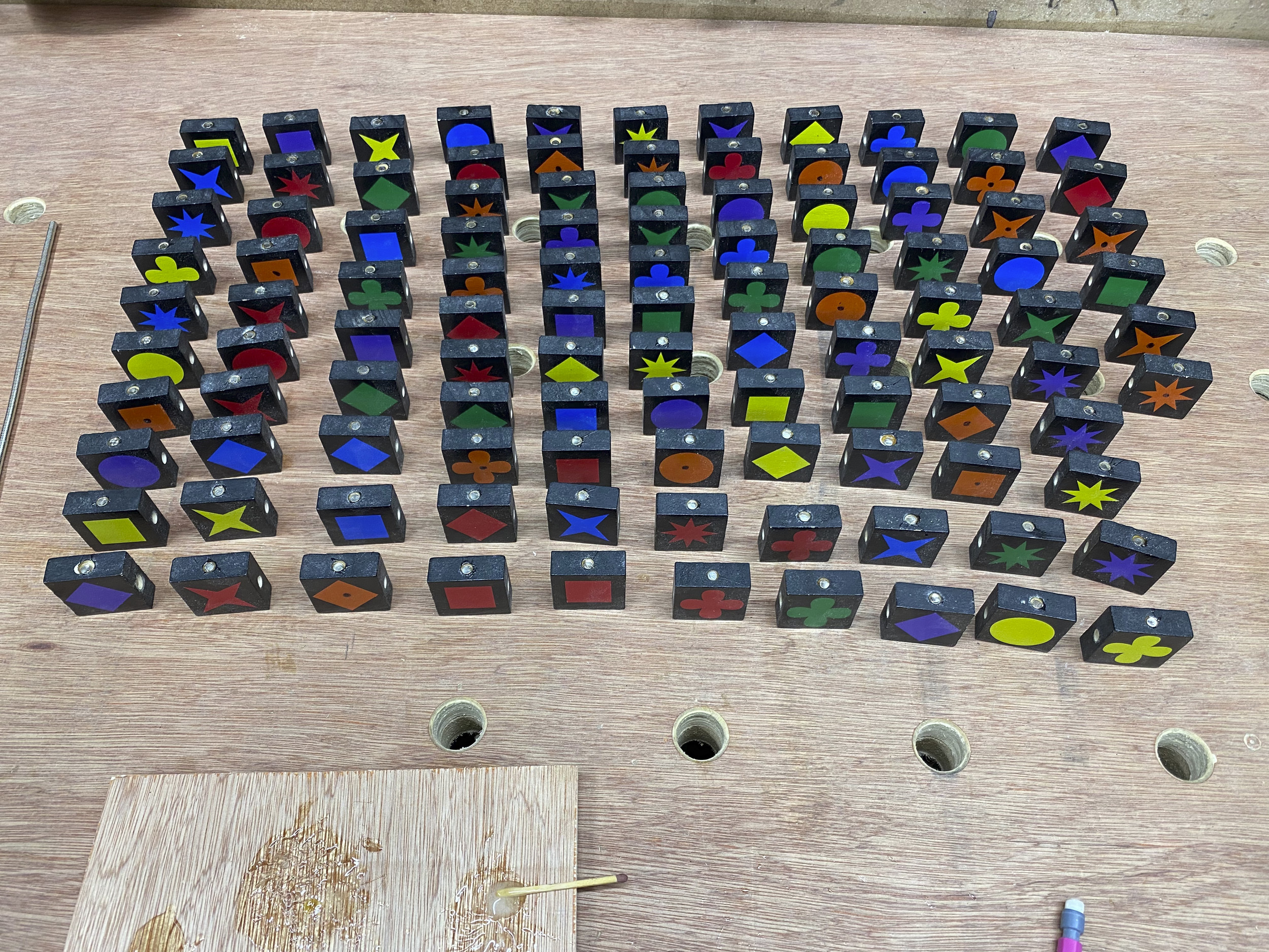 Qwirkle magnet 022.jpg