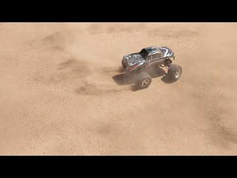 RC Car Slowmo Donuts