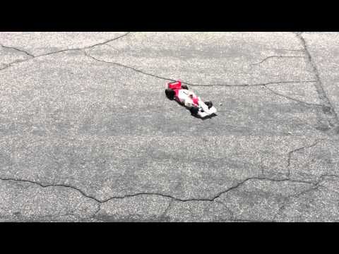 RS-01 Ayrton Senna's 1993 Mclaren MP4/8 3D printed RC car driving.