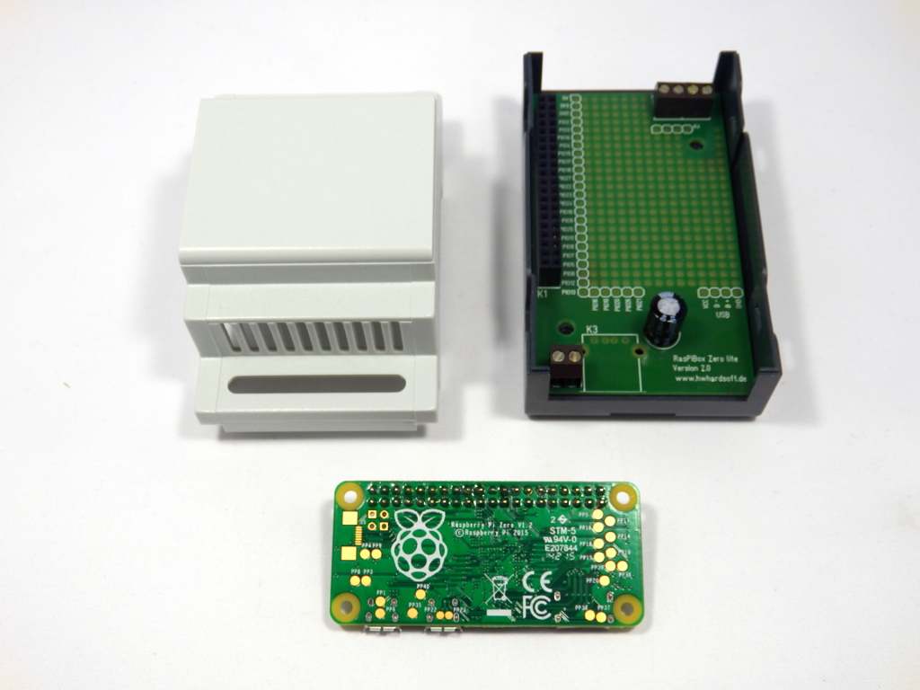 RasPiBox Zero Lite.jpg