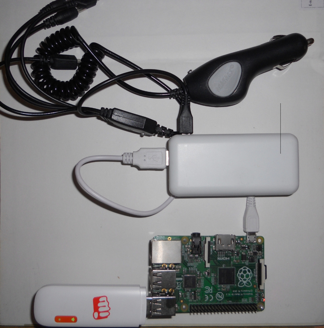 RaspberryPi, PowerBank and Car Mobile Charger.jpg